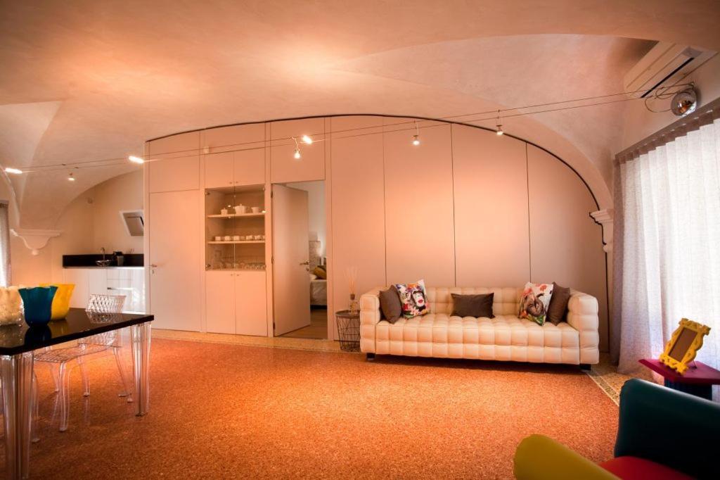 Anfite Luxury Apartment Volto San Luca فيرونا المظهر الخارجي الصورة
